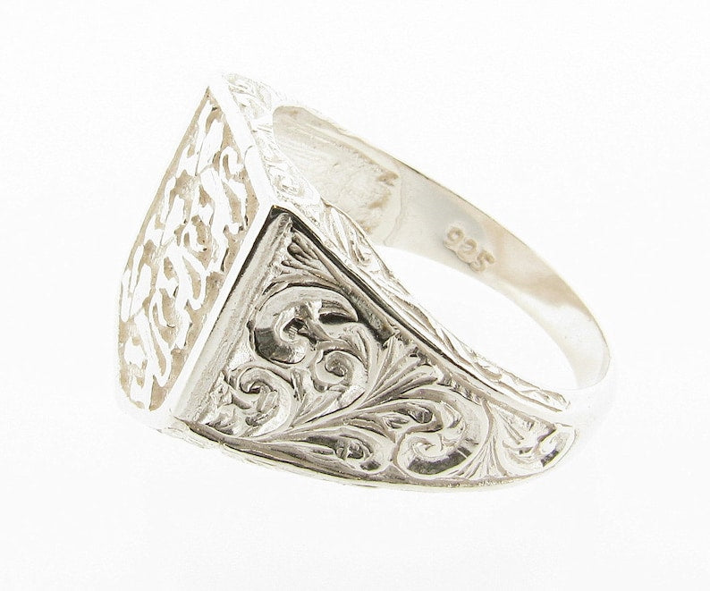 Men's Sterling Silver Three Lions England Shield Ring Symbol of Strength Bravery Courage Protection