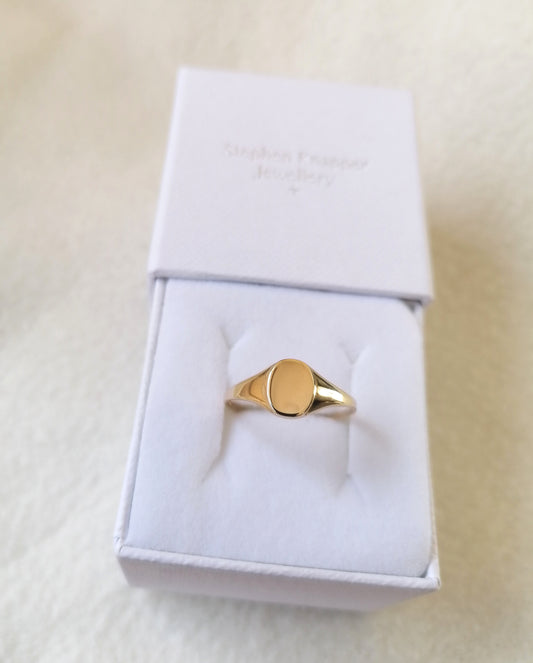 Solid 9ct Yellow Gold Oval Signet Ring Mens Womens Unisex