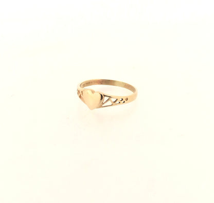 9ct Yellow Gold Heart Signet Ring
