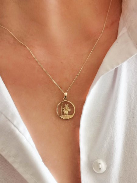 Solid 9ct Yellow Gold Saint Christopher Medal Pendant Necklace