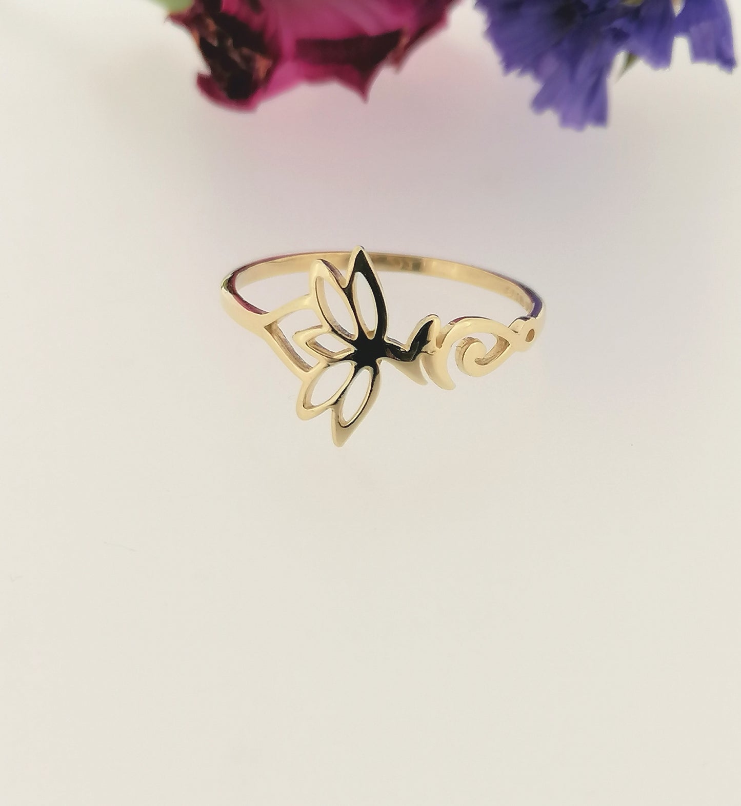 Lotus Flower Ring 9ct Yellow Gold