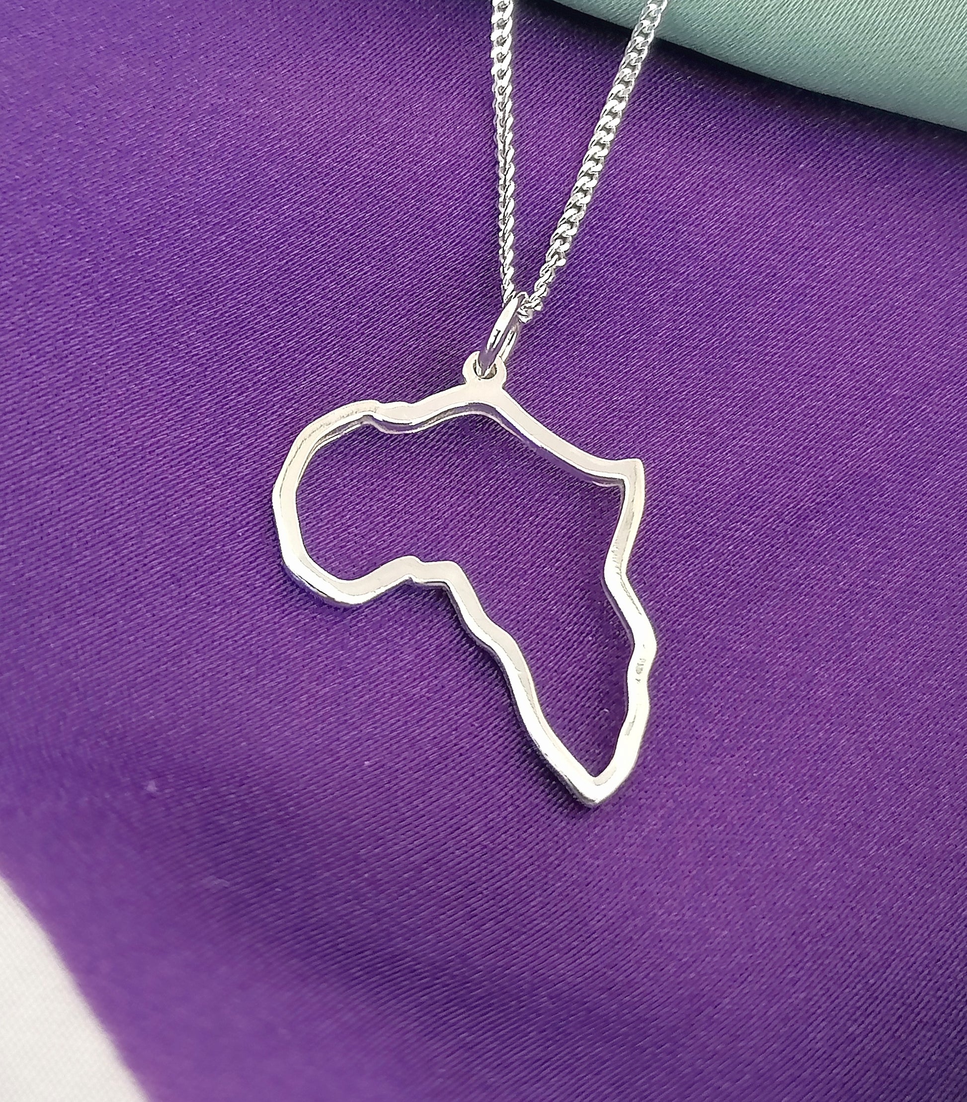 Pride of Africa Pendant Sterling Silver