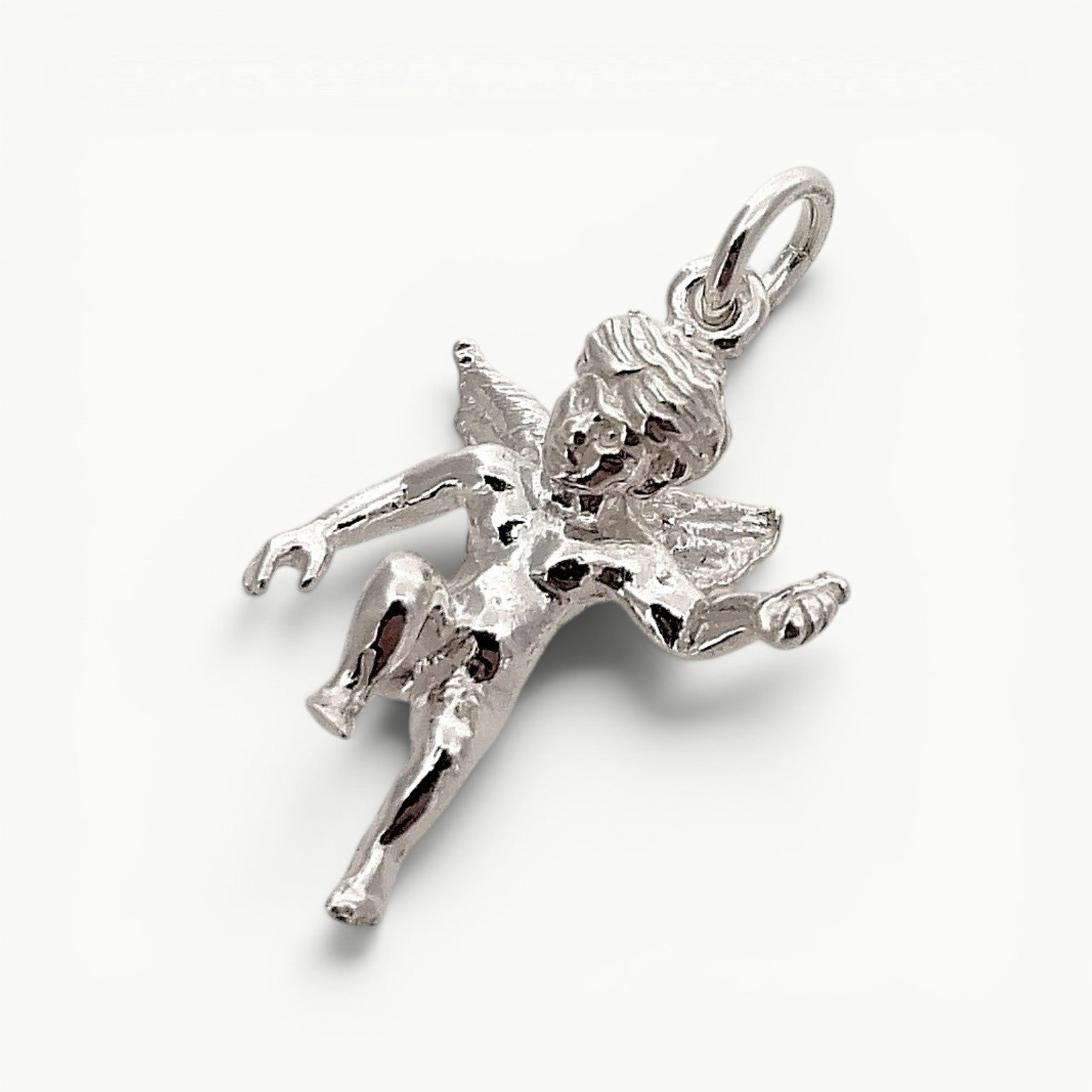 Sterling silver cherub charm pendant. 