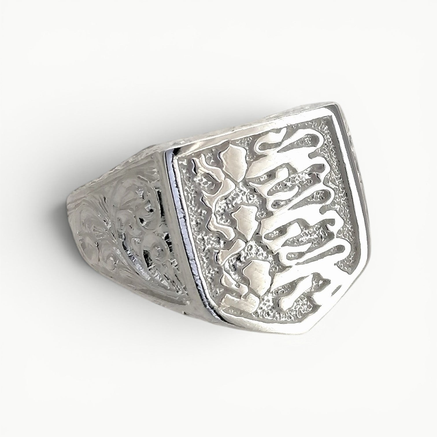 Sterling silver men's 3 lions England crest ring