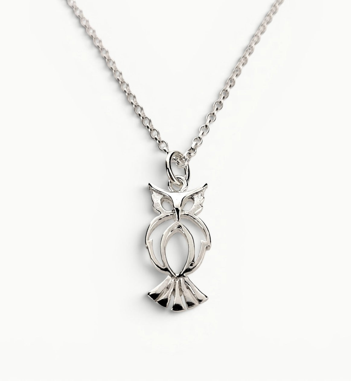 Sterling silver owl amulet charm pendant on a 20" belcher link chain for men and women. Symbol of wisdom.