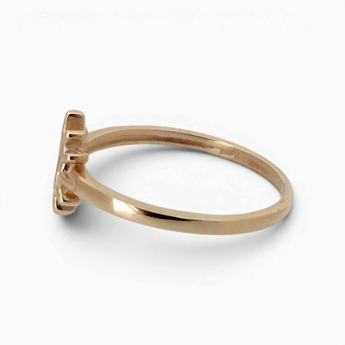 Side view of 9ct yellow gold sun ring