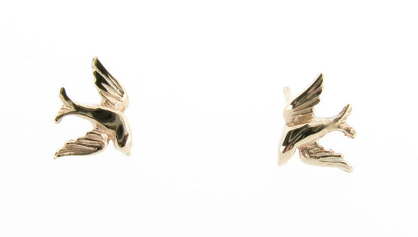 9ct Yellow Gold Swallow Bird Studs Earrings. The perfect jewellery gift for animal and nature lovers for both ladies and children.