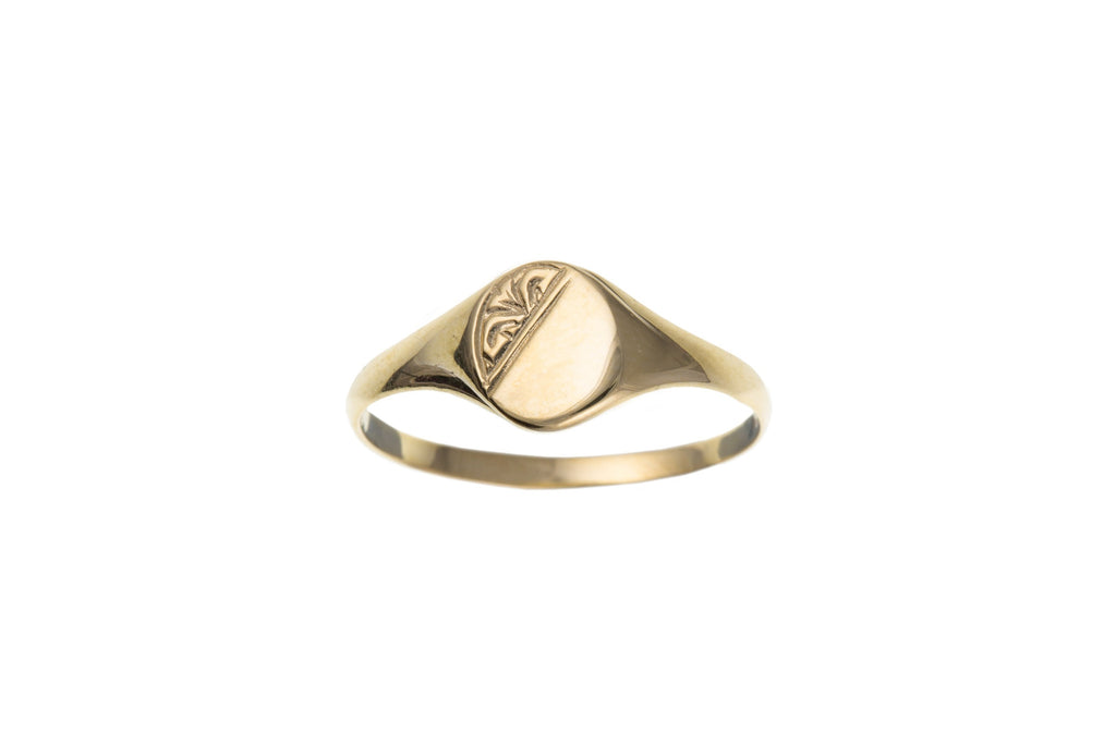 Ladies Solid 9ct Yellow Gold Half Engraved Oval Signet Pinky Ring Dainty Small Finger 