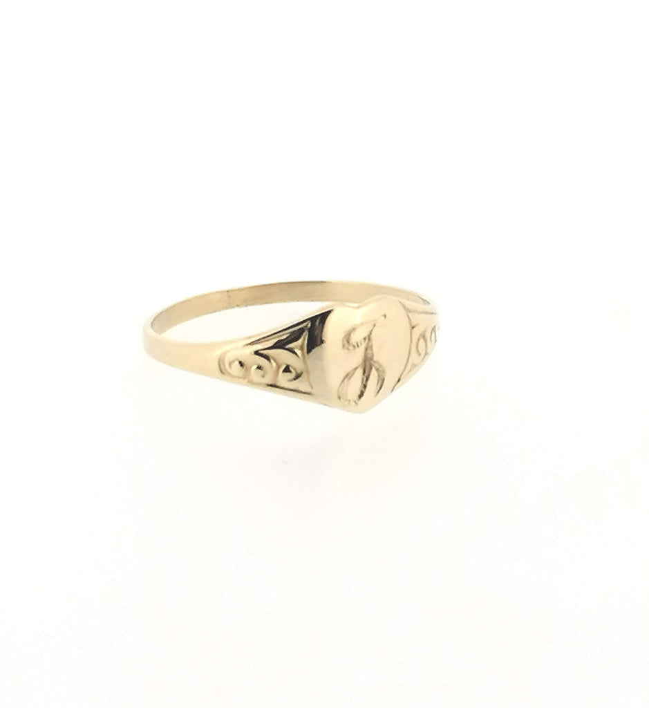 Personalised Script Letter Engraved 9ct Yellow Gold Heart Signet Ring ...